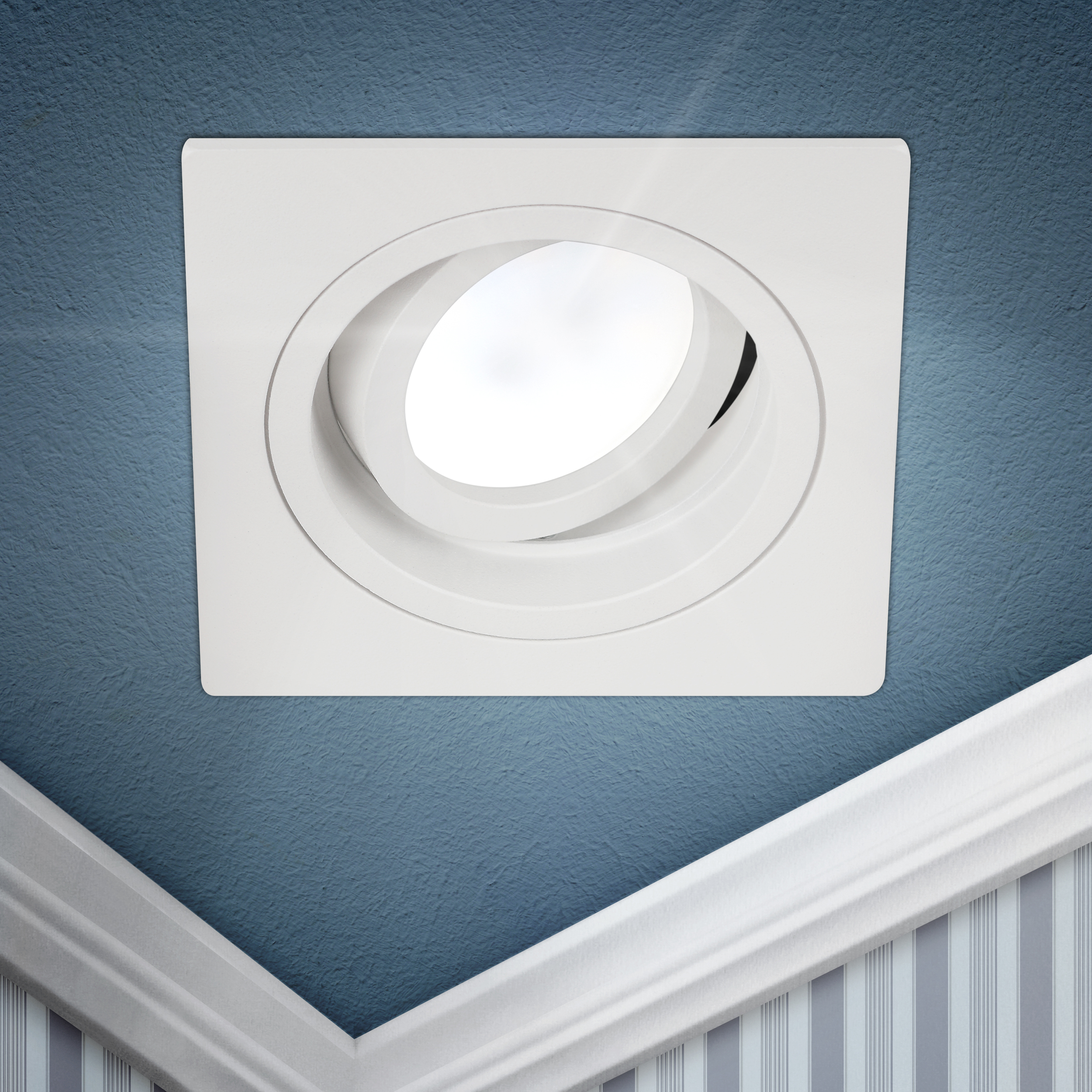 Светильник точечный MR16 белый Эра KL85 WH MR16/GU5.3 92*92*34 мм/80мм (100)